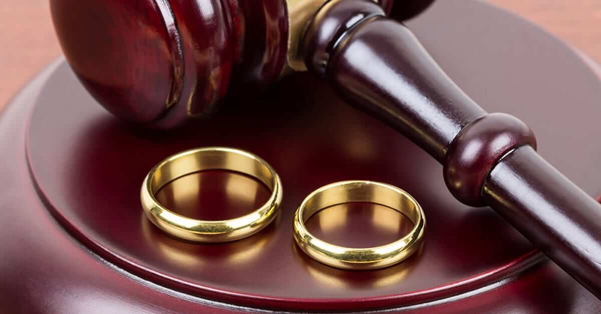 Boşanma Davasını İlk Önce Kim Açmalıdır?